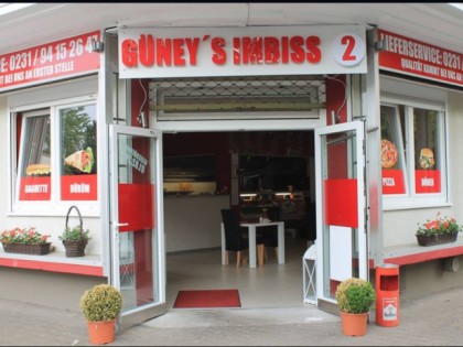 Photo: G&amp;uuml;ney&amp;#039;s 2